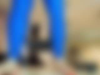 100_for_Instant_SQUIRT's Live Sex Cam Show