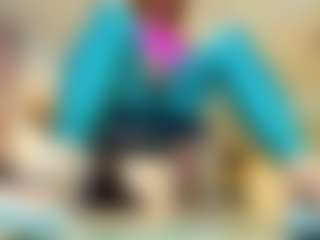 100_for_Instant_SQUIRT's Live Sex Cam Show