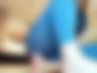 100_for_Instant_SQUIRT's Live Sex Cam Show