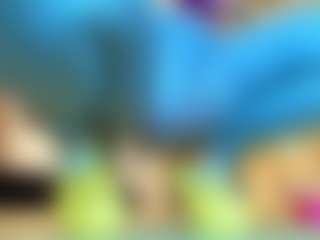 100_for_Instant_SQUIRT's Live Sex Cam Show