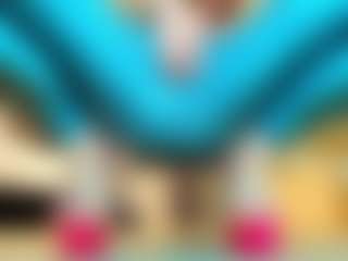 100_for_Instant_SQUIRT's Live Sex Cam Show