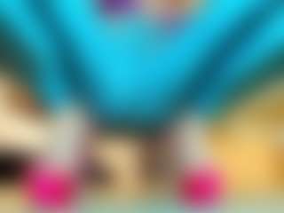 100_for_Instant_SQUIRT's Live Sex Cam Show