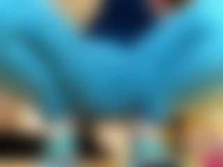 100_for_Instant_SQUIRT's Live Sex Cam Show