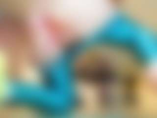 100_for_Instant_SQUIRT's Live Sex Cam Show
