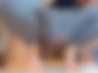 Live cam show with 100_for_Instant_SQUIRT - Blonde Hair Toys on Camsoda