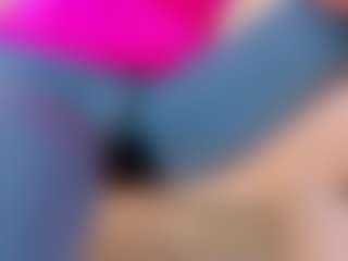 100_for_Instant_SQUIRT's Live Sex Cam Show
