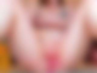 100_for_Instant_SQUIRT's Live Sex Cam Show