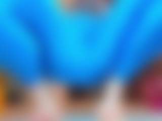 100_for_Instant_SQUIRT's Live Sex Cam Show