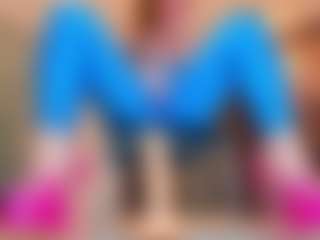100_for_Instant_SQUIRT's Live Sex Cam Show
