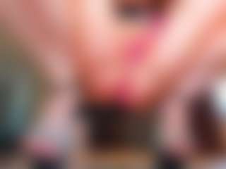 100_for_Instant_SQUIRT's Live Sex Cam Show