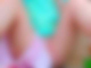100_for_Instant_SQUIRT's Live Sex Cam Show