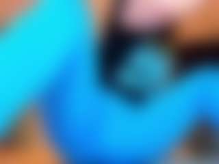 Live cam show with Girl_Squirt - Shaved Pussy MILF on Camsoda
