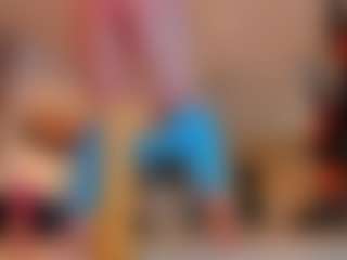 Live cam show with Girl_Squirt - Teen (18+) on Big Tits