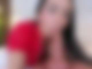 Live cam show with MaluDiazx - Bikini on Camsoda