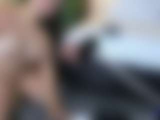 MaluDiazx's Live Sex Cam Show