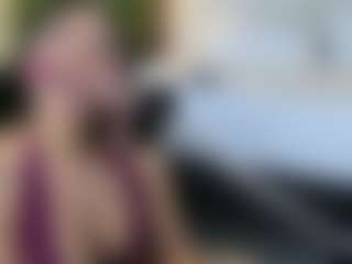 Live cam show with MaluDiazx - Asshole on Soda Cam