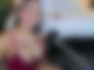 Live cam show with MaluDiazx - Oil on Strip Flash - Live Sex Shows