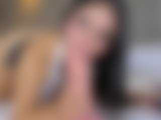 Live cam show with MaluDiazx - Oil on Camiplay Live