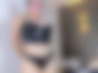 Live cam show with MaluDiazx - Asshole on Camsoda