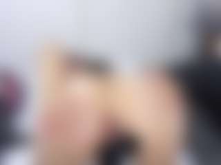 Live cam show with MaluDiazx - Amateur on camwithhim.com