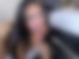 Live cam show with MaluDiazx - Orgasm on Camsoda