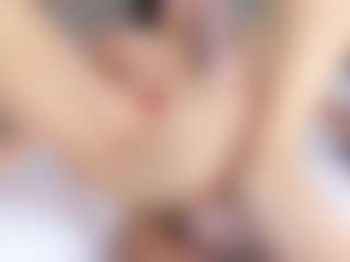 Live cam show with MaluDiazx - Athletic on crypto-cams
