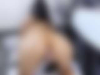 Live cam show with MaluDiazx - Stockings on madthumbs