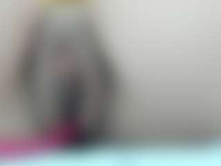 Live cam show with edwardtrans17 - Facial Piercings on Uber Horny