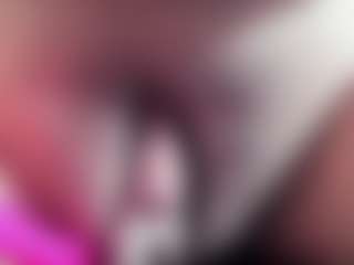 Live cam show with edwardtrans17 - Muscular on Camsoda