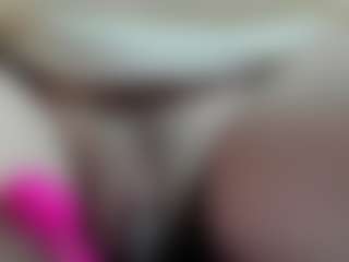 edwardtrans17's Live Sex Cam Show