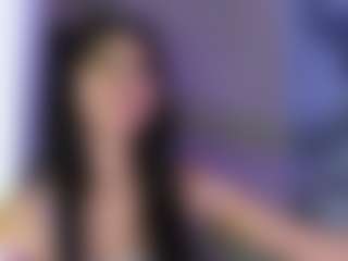 Live cam show with LissaaWild - Thin on Camming Site