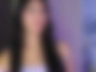 Live cam show with LissaaWild - Thin on Pornisteam.com