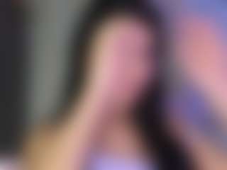 Live cam show with LissaaWild - Camel Toe on Latina Girls