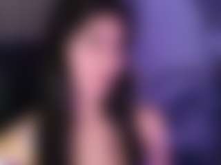 Live cam show with LissaaWild - Double Penetration on 1on1-livenow