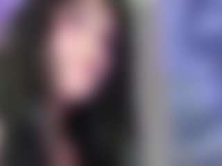 Live cam show with LissaaWild - Camel Toe on Lustler