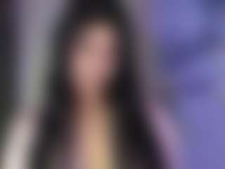 Live cam show with LissaaWild - Drinking on Livezox