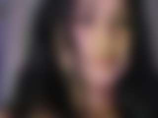 Live cam show with LissaaWild - Flashing on Pornisteam.com