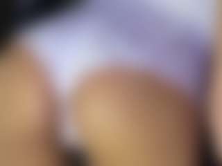 Live cam show with LissaaWild - Skinny on Camsoda