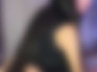 Live cam show with LissaaWild - Domination on Uber Horny
