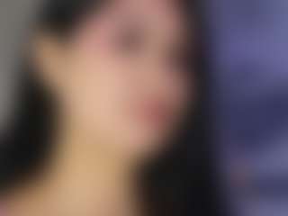 Live cam show with LissaaWild - Thin on Dolls Live
