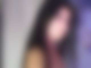 Live cam show with LissaaWild - Fingers on wildcum.com