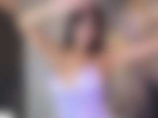 Live cam show with LissaaWild - Cum In Pussy on AdultVida.com