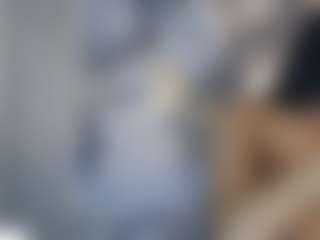 Live cam show with LissaaWild - Small Tits on Milfs Live