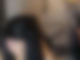 Live cam show with LissaaWild - Double Penetration on StripNow