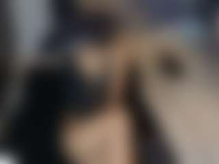 Live cam show with LissaaWild - Double Penetration on sexytreat.net
