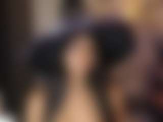 Live cam show with LissaaWild - Camel Toe on Camsoda
