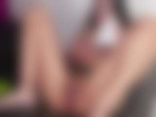 Live cam show with 3SomeReady4all - Drinking on EXY