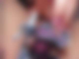 AMELIE's Live Sex Cam Show