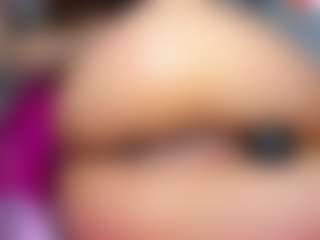 Live cam show with AMELIE - Bikini on sexylive.show