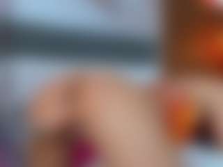 Live cam show with AMELIE - Butt Plug on SinfulBabes